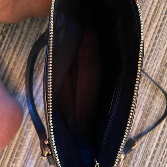 Coach purse - Picture 4 of 7